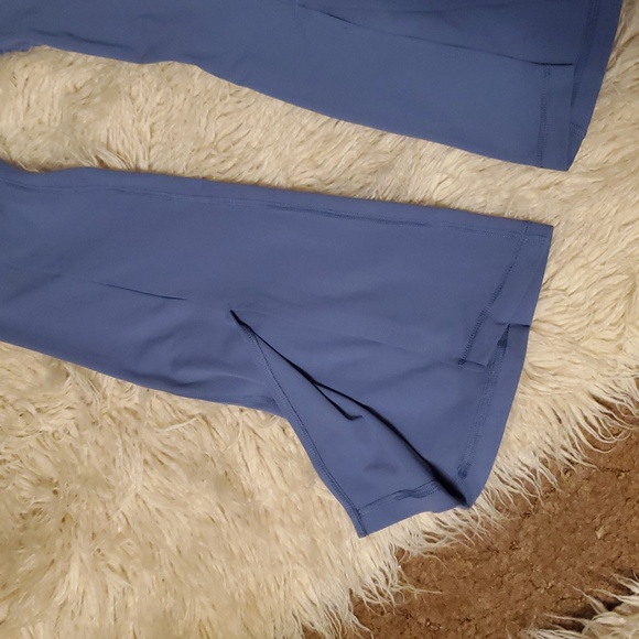 Yogalicious Lux Mia Leggings FLARED High Rise Women’s Gray Leggings Sz Small - Picture 3 of 7